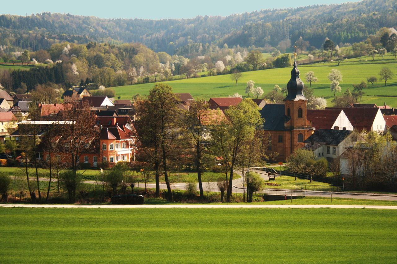 Ferienwohnung Zeck Bad Staffelstein Bagian luar foto